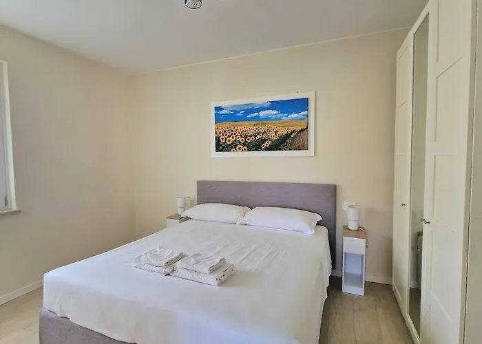 Franca Pool * Bardolino