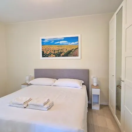 Franca Pool Bardolino